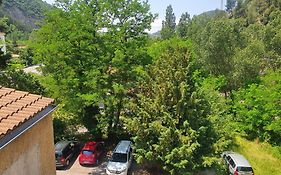 Charmant studio vue montagne